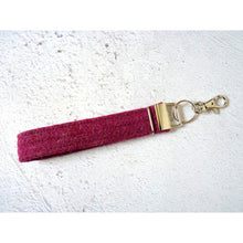 Load image into Gallery viewer, Raspberry Harris Tweed wristlet keyring