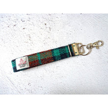 Load image into Gallery viewer, Harris Tweed wristlet kyring