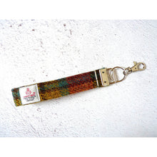 Load image into Gallery viewer, Check tweed keyring
